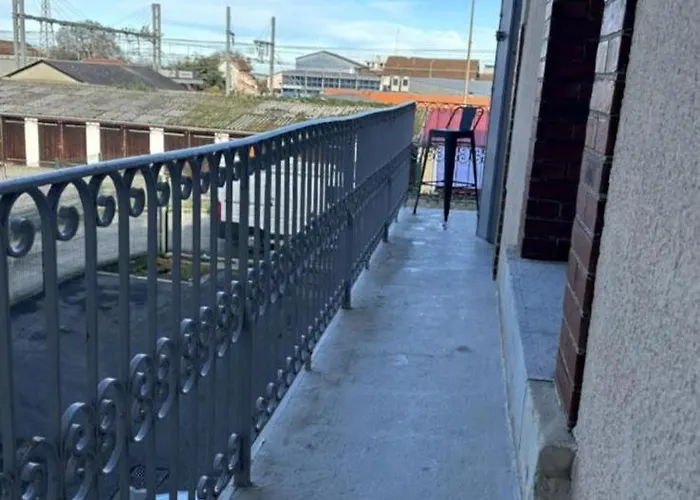 De La Gare - Petit *