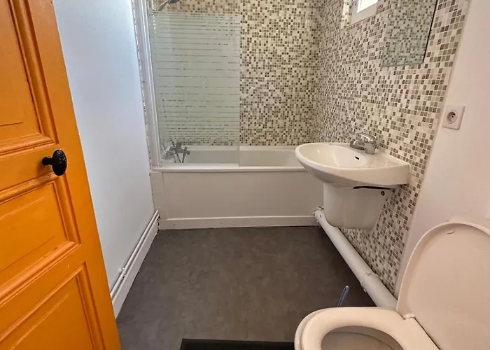 De La Gare - Petit Hotel *